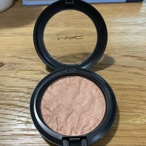 Mac Rose Ole Special Reserve Highlight powder